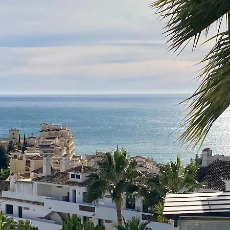 Lägenhet Seaview Torrequebrada Pueblo